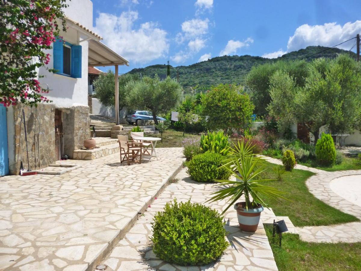Lemon Tree Cottage Фінікунда Екстер'єр фото